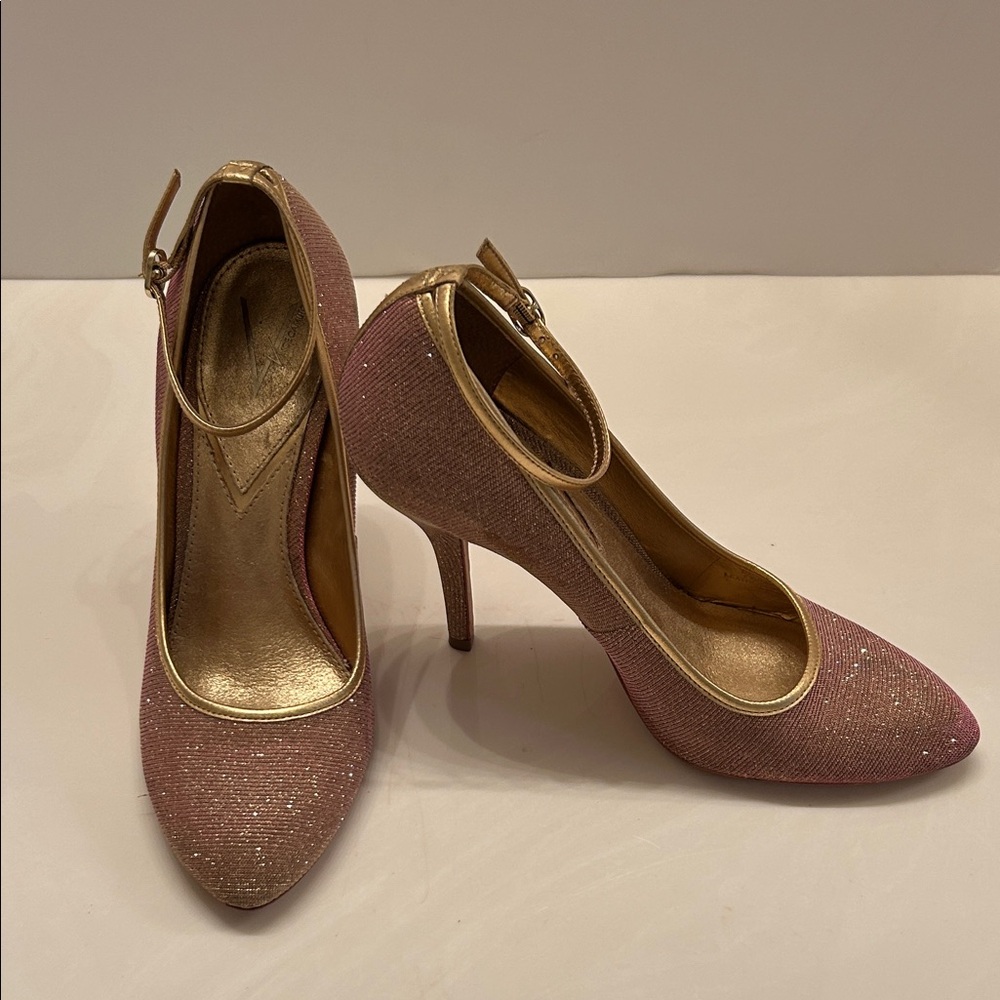 Vince Camuto Pink & Gold Sparkle Ankle-Strap 4” Stiletto Heels. Size 8.5B / 38.5